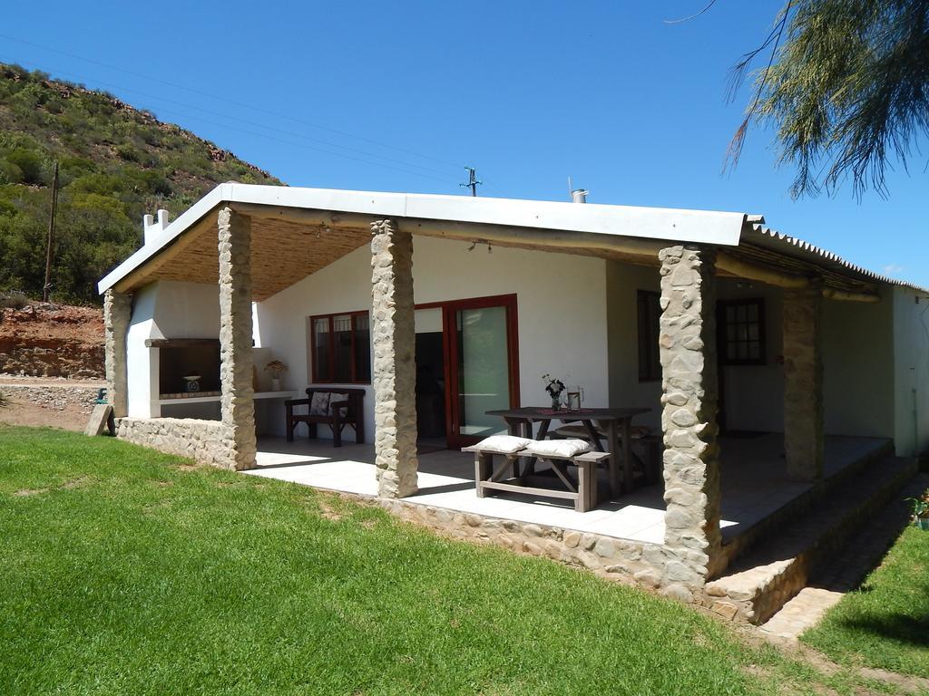 Sipreslaan Selfsorg Gastehuis Ladismith Exteriér fotografie